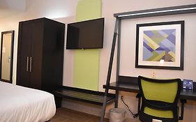 Holiday Inn Express Venice By Ihg